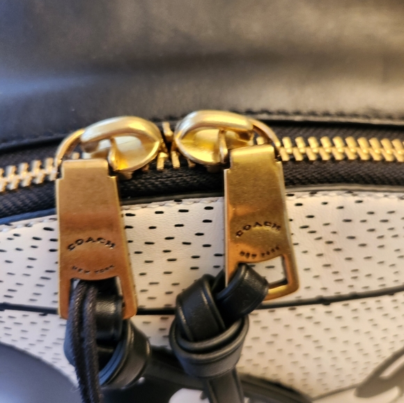 Coach X Keith Haring Large Backpack - Picture 6 of 8